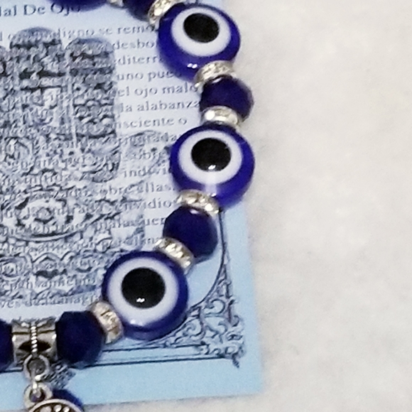 Host Pick 🎉 Hamsa Hand Evil Eye Blue Tassel Protection Bracelet New - Picture 3 of 6